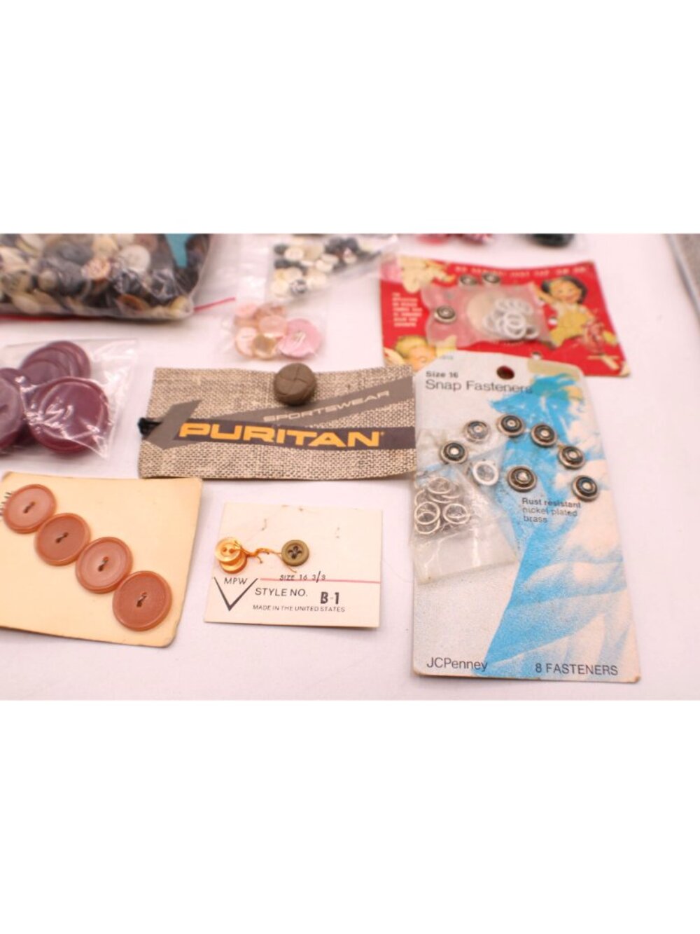 Huge Button Lot Carded Loose Talon Zipper Cover Snap Fastener Crafts Sewing Vtg - Picture 8 of 11